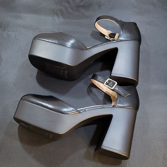 BRAND NEW MUDD BLOCK-HEEL ADJUSTABLE ANKLE STRAP SANDAL - Picture 7 of 15